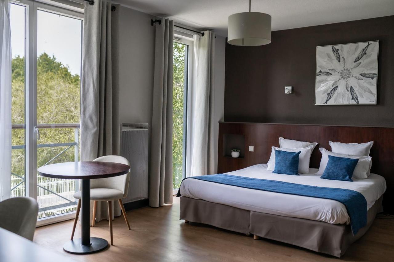 Domaine De Cice-Blossac, Resort Spa & Golf Bruz Exterior foto